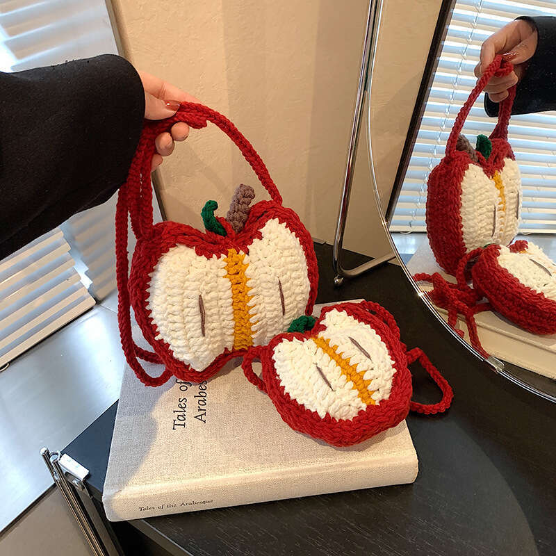 Apple shoulder fashionable and cute diagonal cross women's new finished yarn hook woven bag, coin purse