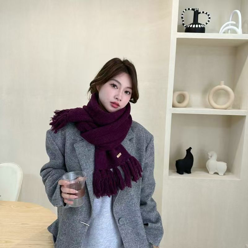 T026 Korean tassel versatile neck scarf fashion cashmere female warm solid color scarf female student couple autumn and winter