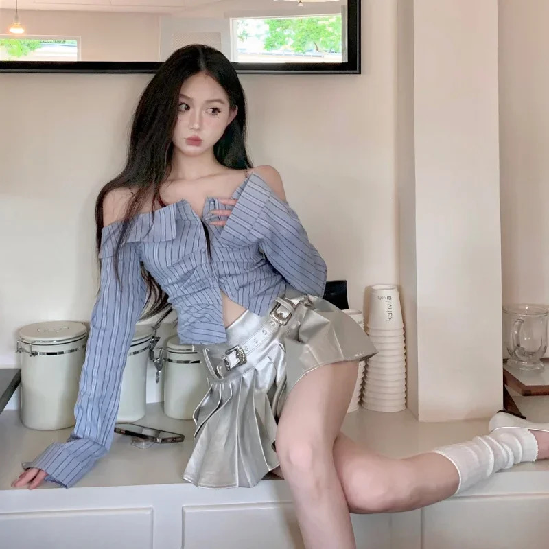 French fashion and elegant longsleeved offshoulder striped shirt women tops unique casual oneshoulder slim short top clothing 241218