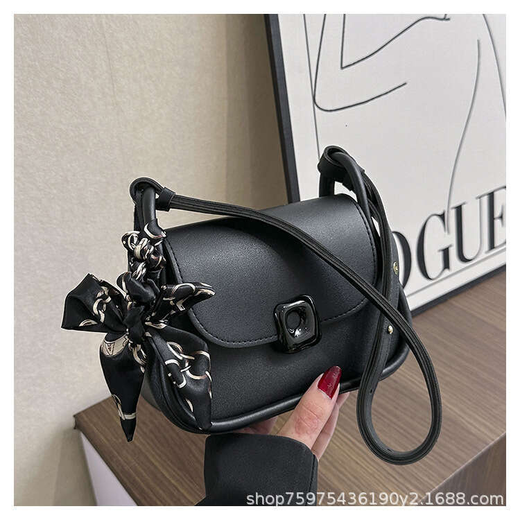 2023 new trend fashionable versatile silk scarf crossbody PU contrasting color single shoulder small square women's saddle bag
