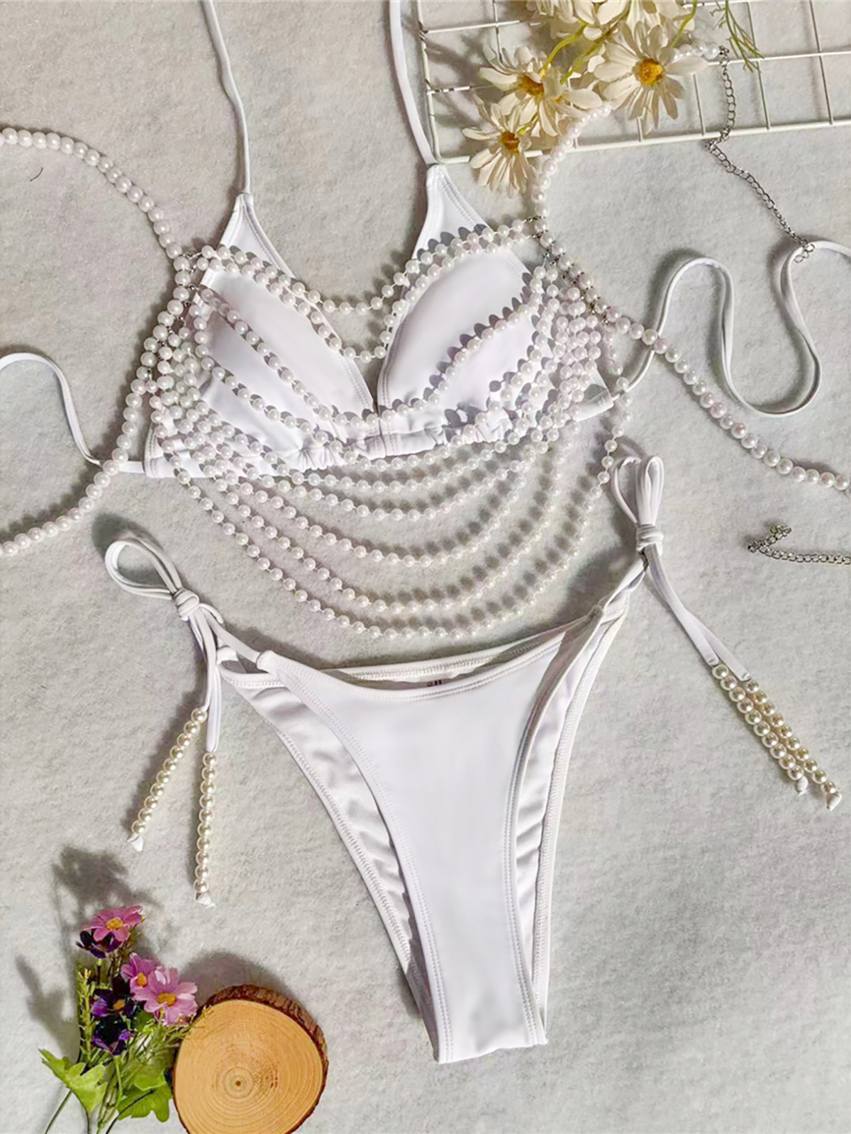High Waisted Women's Swimsuit With Pearl Chain Suspender Women's Swimsuit Three Piece Set Bikini Designer Swimsuit Swimming Swimsuit