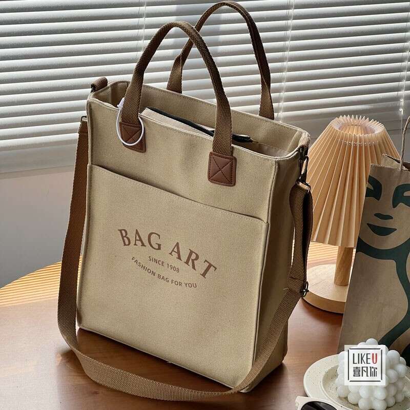 Design commuting thick canvas bag, student bento, artistic simplicity, large capacity single shoulder carrying crossbody bag