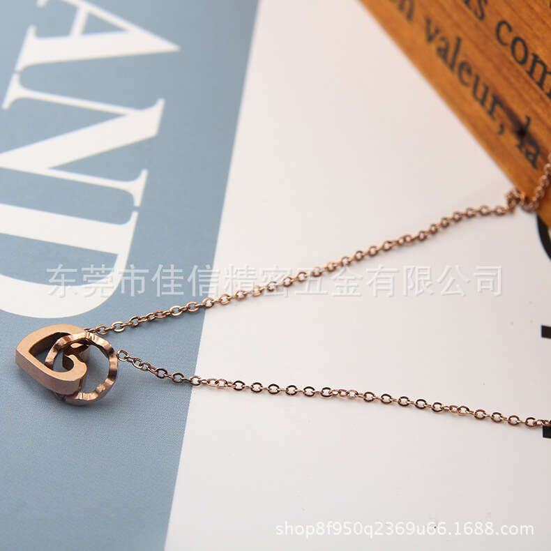 necklace collarbone chain titanium steel fashionable womens jewelry heartshaped pendant necklace