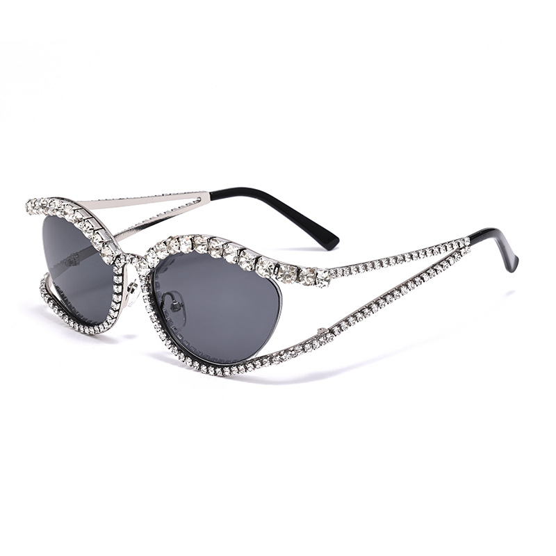 Free shipping new designer sunglasses foe women glasses diamond Frameless cut edge Sunscreen fashion black mens brown