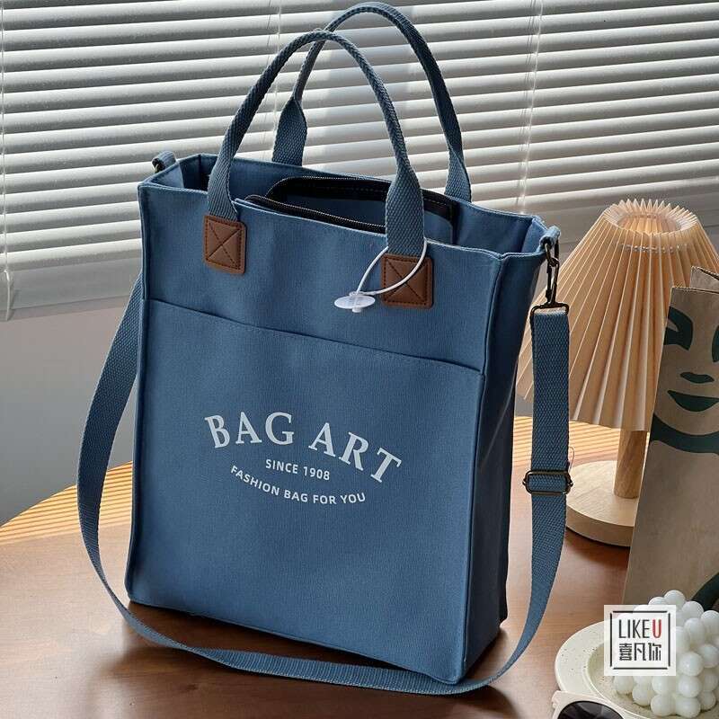 Design commuting thick canvas bag, student bento, artistic simplicity, large capacity single shoulder carrying crossbody bag