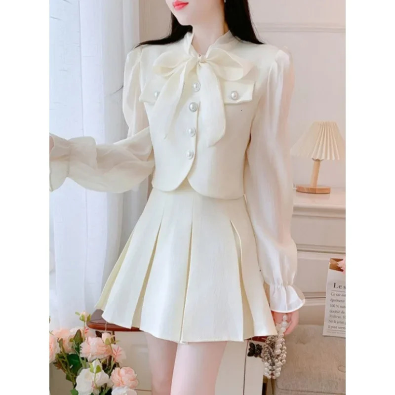 Spring and summer French style social suit dress two pieces of coarse tweed bow tie shirt high waisted mini for women 241211