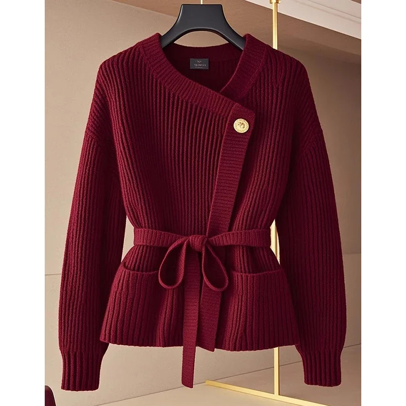 Red Cardigan Sweater Coat Womens 2025 Winter Light Allmatch Fashion Knitwear Female Longsleeved Elegant Top 241220