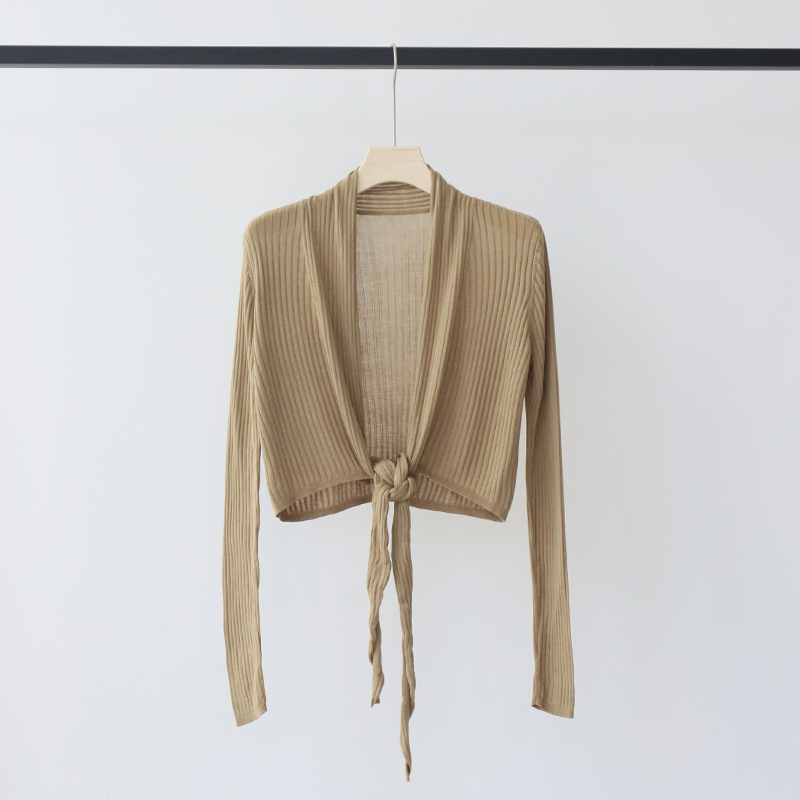 DB01 luxury hidden link 5A masrter quality Versatile Feminine Layering Piece: Lightweight Mixed Fabric Pullover Jacket Suitable for Multiple Outfits