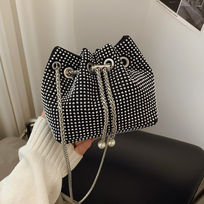 Free shipping new Single Shoulder Bag Fashion womens Single shoulder chain diamond crossbody bag commuting bucket bag