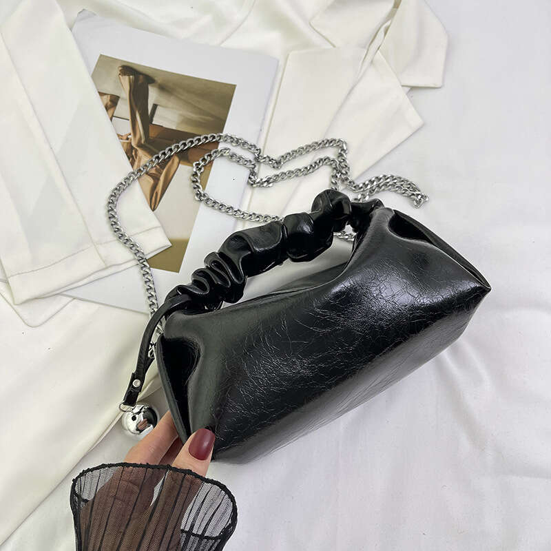 Handheld fashionable pleated small square high-end single shoulder bag, 2024 summer new trendy crossbody women's bag