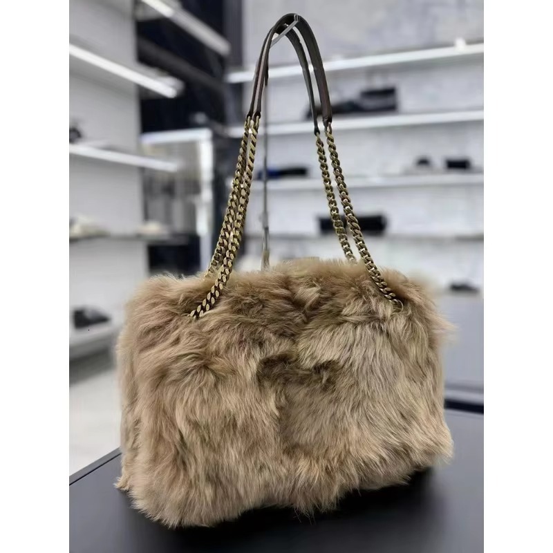 New Plush Chain Shoulder Women s Winter Fashion Designer New Large Capacity Casual Handbag Women leisure trend s Bag