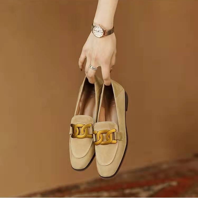 Niche design sense thick heel French retro British style metal buckle small leather shoes women flat shoes women loafers single shoes