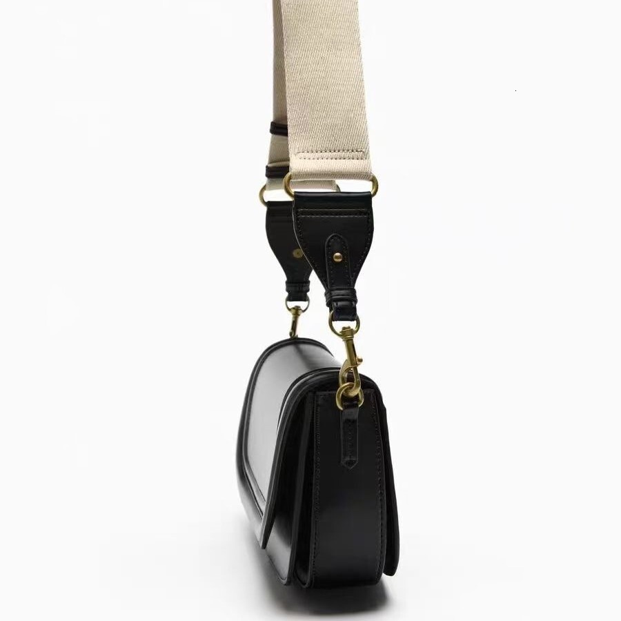 Bag Spanish Women's 2024 New Saddle Magnetic Buckle Flip Cover Decorative Crossbody Bag