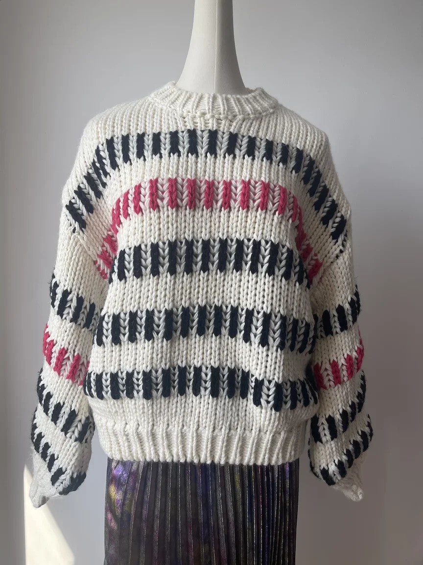 Women Multi Color Striped Thick Casual Round-neck Sweater 2024 Winter Niche Chunky Jumper Knit Top 241223