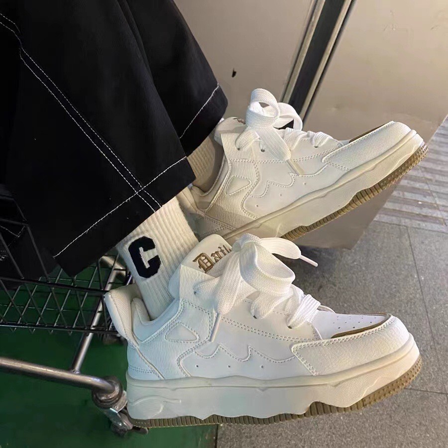 2023 Autumn Instagram Color Blocked Thick Sole Unisex Chic Small And Breathable Board Shoes