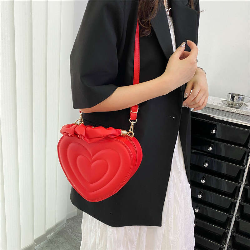 Women's Autumn New Collection Simple Fashion Love Box Handheld Single Shoulder Crossbody Bag