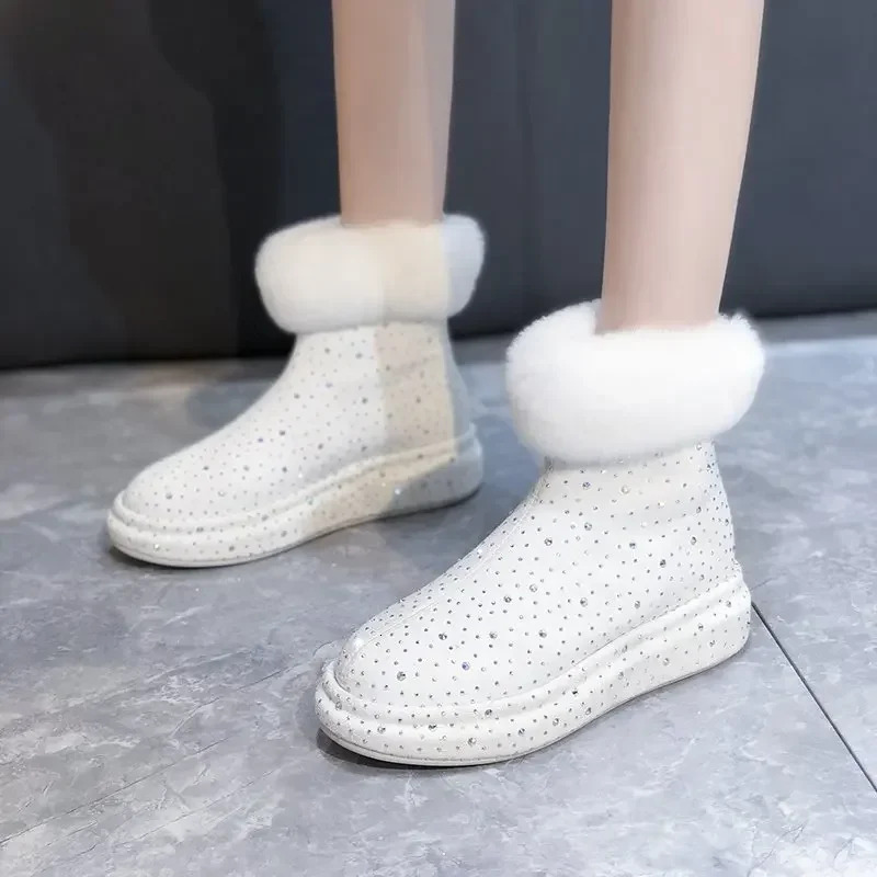 2025 New Designer Women's Snow Boots Thick Plush Fashion Winter Cotton Shining Water Dia Warm Shoes atos