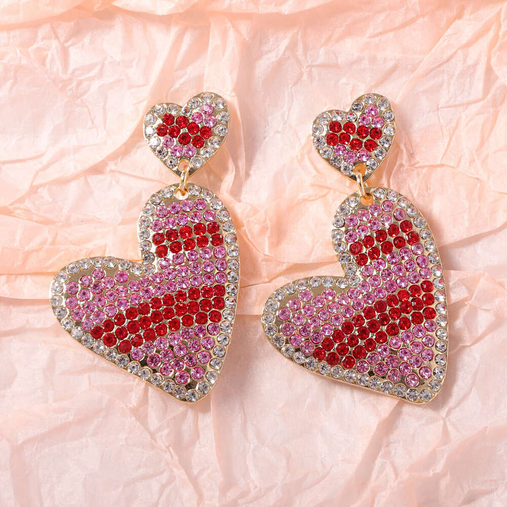 Fashionable and romantic Valentine's Day temperament, ladies' love full dia earrings, personalized hot selg niche style