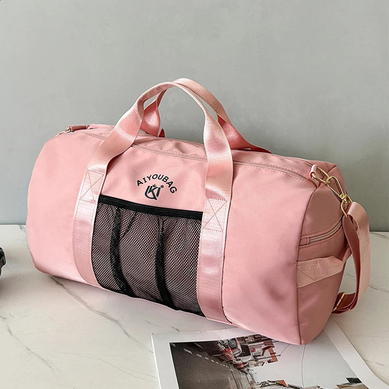 Womens fitness bag sports and fitness training bag wet dry separation handbag lightweight yoga bag with shoe pocket waterproof sports bag 241220