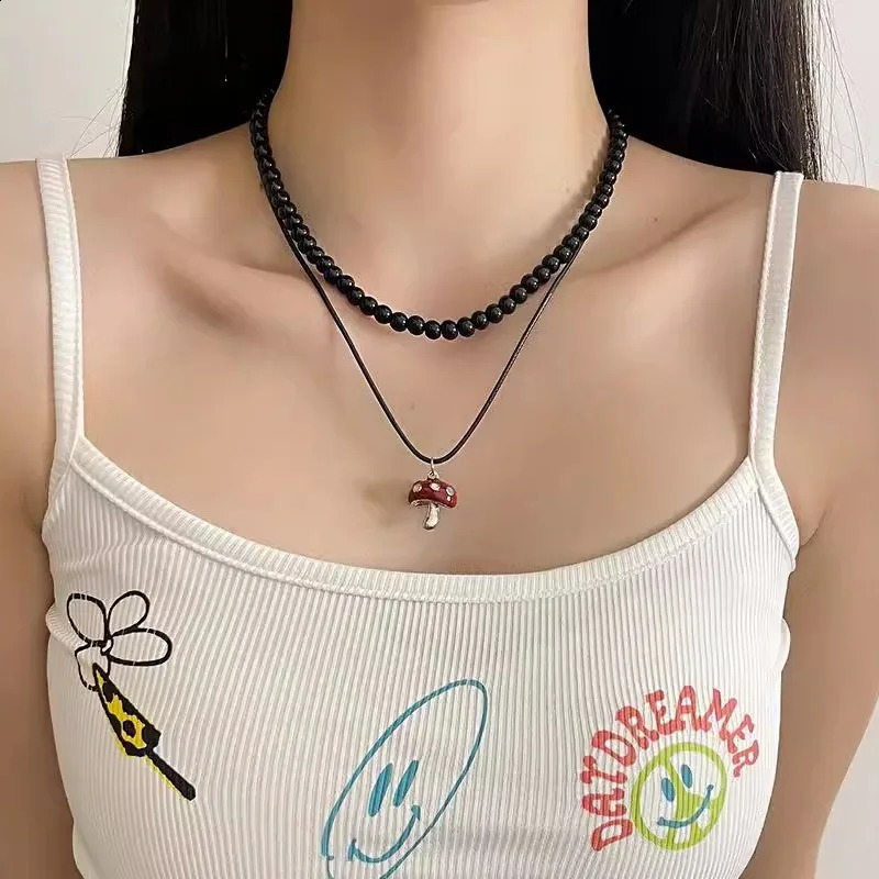 Double layer mushroom pendant bead necklace 241220