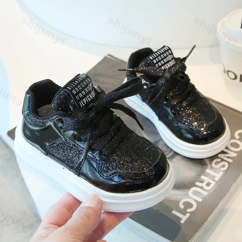Kids Shoes for Boys Girls Soft Sneakers Diamond Sequins Sports Running Shoes Children Flat Casual Baby Toddler Outdoor Shoes 241223