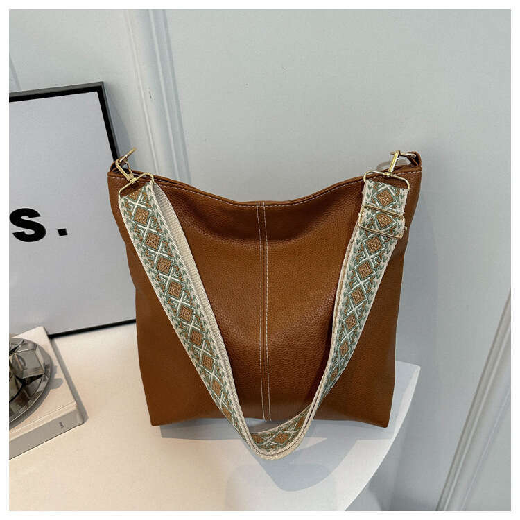 Women's Bags Handbag Vintage Fashion Korean Large Capacity Versatile Tote New Woman's Bag Solid Premium Texture Wide Straps Crossbody Should