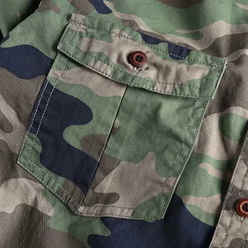 Mens camouflage cargo shirt made of high-quality and durable cotton suitable for outdoor hiking daily military casual pocket bra W241223