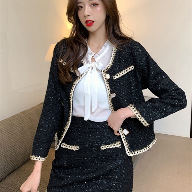 Spring Womens Black Coarse Felt Retro 2piece Set Short Coat Top Jacket and Mini Skiing Cream 241211
