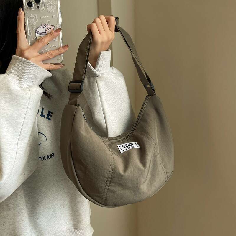 Simple Lightweight Women's New Nylon Fabric Dumpg Bag, Fashionable And Casual Travel, One Shoulder Diagonal Cross Bag