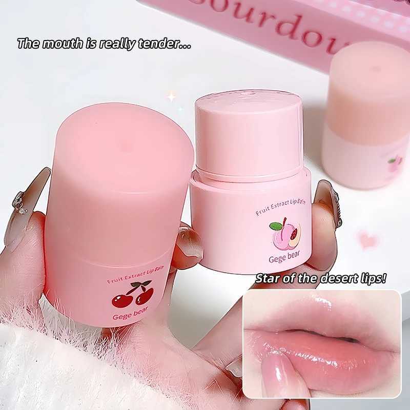Gege Bear Fruit Extract Lip Balm Moisturizing and Anti-Cracking Lip Gloss in Autumn and WinterXJ241223