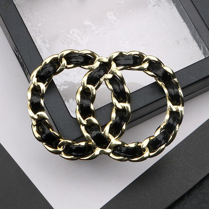 High Quality Inlay Crystal Rhinestone Brooches Letter Suit Collar Pin Brooche Geometric Flowers Brooch for Men Women Luxury Wedding Classical Jewelry