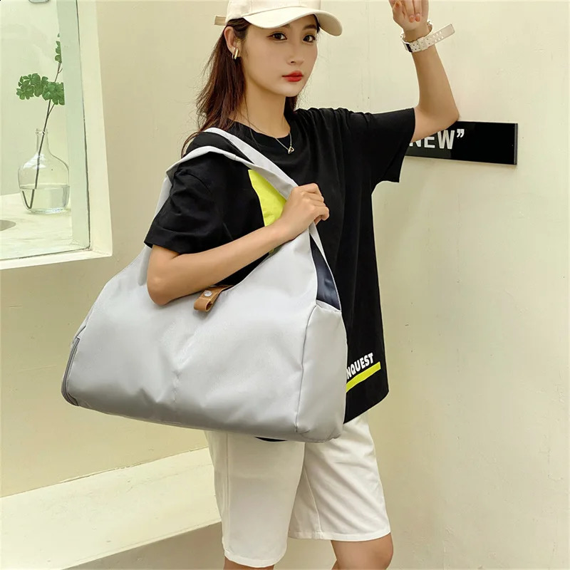 Fashionable fitness bag with independent shoe company and wet dry separation pocket used for yoga mats and womens handbags 241220