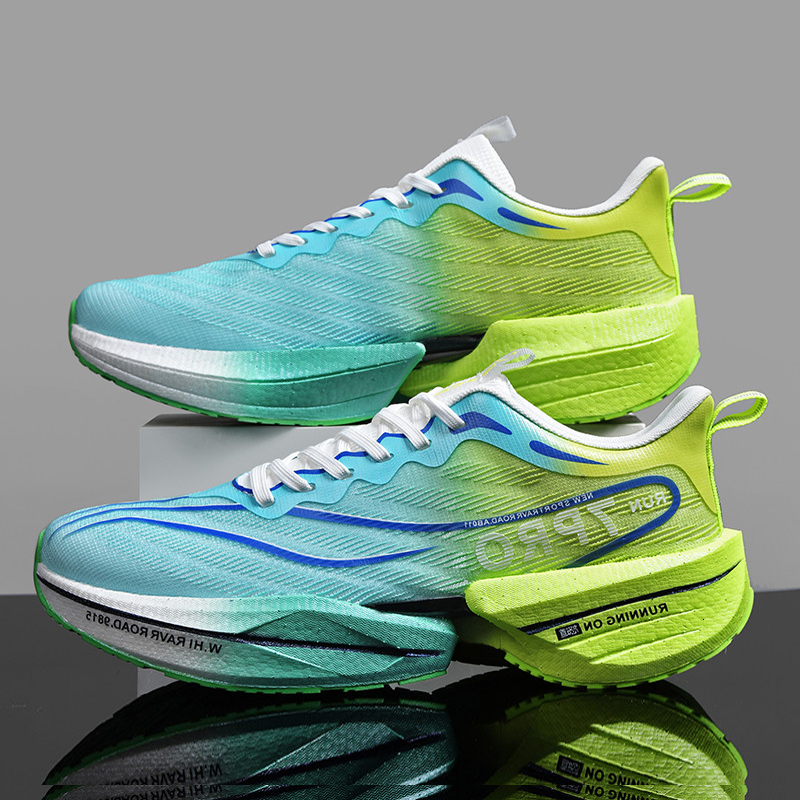 New running mesh lightweight 2025 male and female designer sports shoes with lace up comfortable couple tennis shoes for men