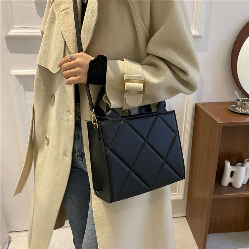 Fashion Spring New Simple Ins Gge Tote Large Capacity Single Shoulder Crossbody Bag For Women