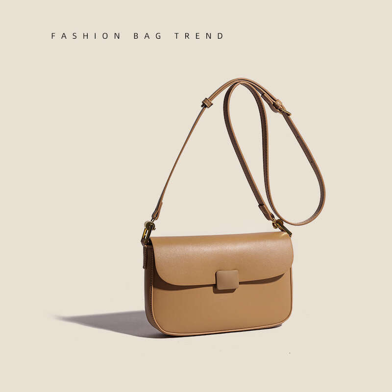 A Niche Underarm Women's Winter New Shoulder Trendy Fashionable Small Square Bag, Simple And Casual Crossbody Bag