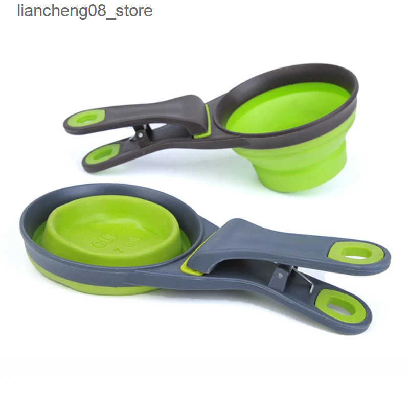 Dog Bowls Dishes Convenient Pet Feeding Spoon Food Shovel Scoop Multifunctional Dog Cat Silicone Container Bowl mascotas Feeder for Animals Dogs L2409