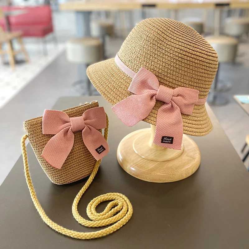 Caps Hats 3-8-year-old girls sunny straw hat and bag 2024 new princess childrens summer outdoor sunny beach hat sun fisherman hat H241223