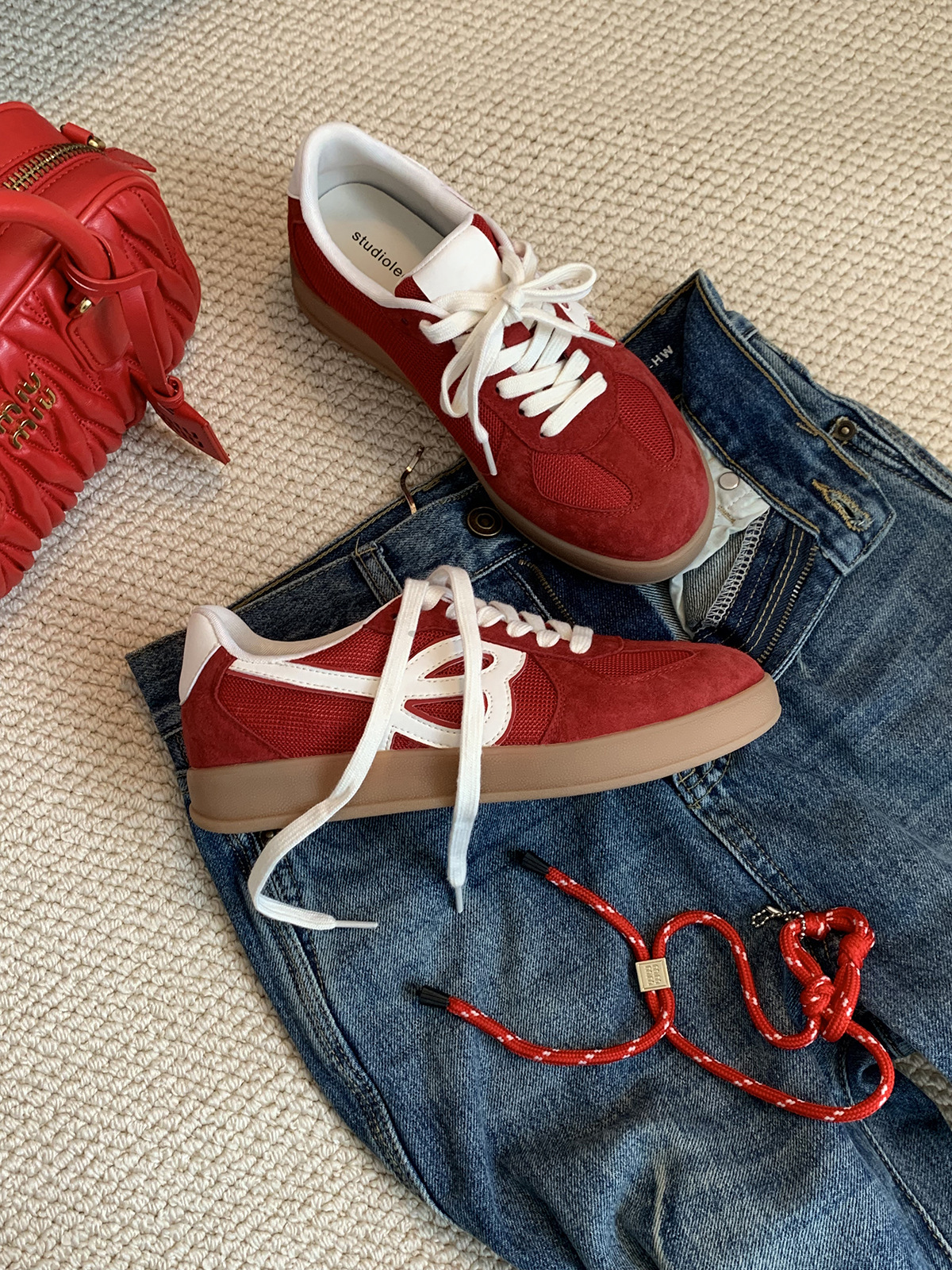 Free shipping new designer casual shoes for womens brand flat soft ladies lace up women sneakers outdoor sports trainers