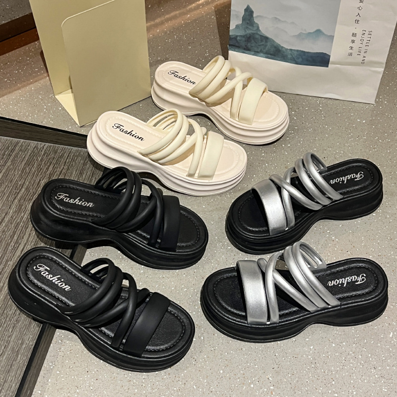 2025 free shipping hot designer slippers for womens black beige sliver Thick bottom cross thin strip