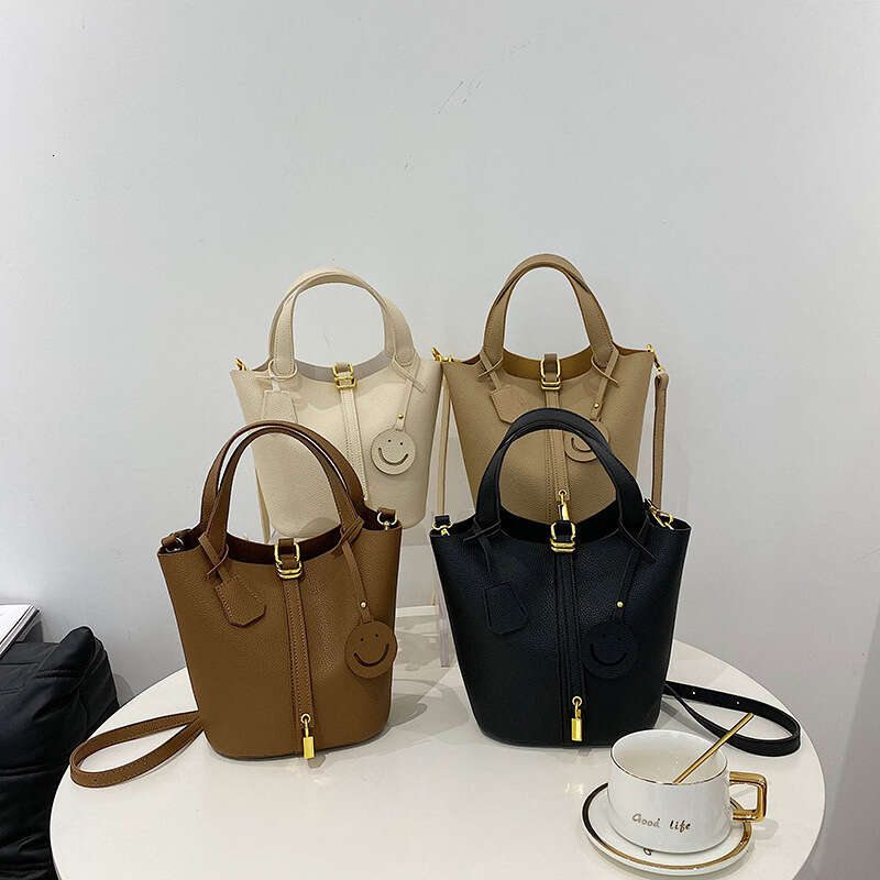 Bucket High-End Niche Design, Vegetable Basket, Women's Bag, New Trendy Handbag, Stylish And Versatile Handbag