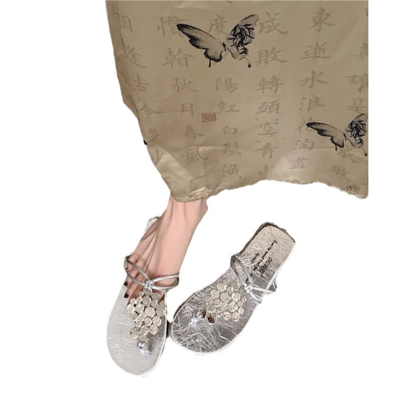 New free shipping designer slippers for womens flat slippers brown beige black sliver Outdoor beach slippers