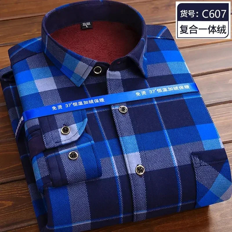 Autumn and Winter Mens Long-sleeved Fleece Shirt Thermal Shirt Plaid Jacket Clothes Mens Clothing Streetwear Men Shirts 241223