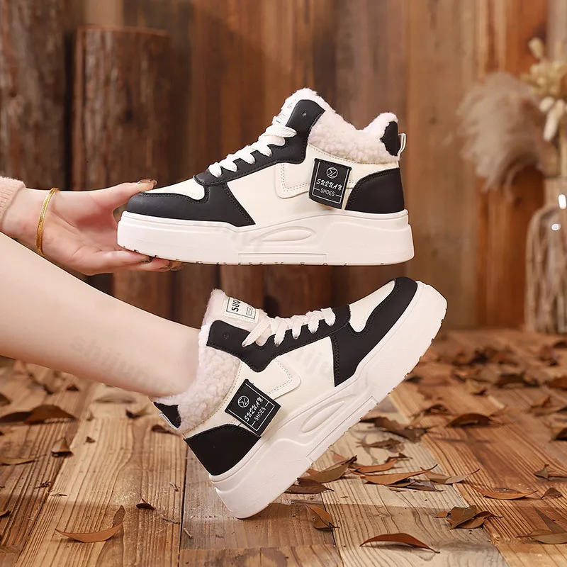 2025 new winter sports boots women's cotton shoes 2025 new lace up designer women's thick soled shoes casual high top sports shoes