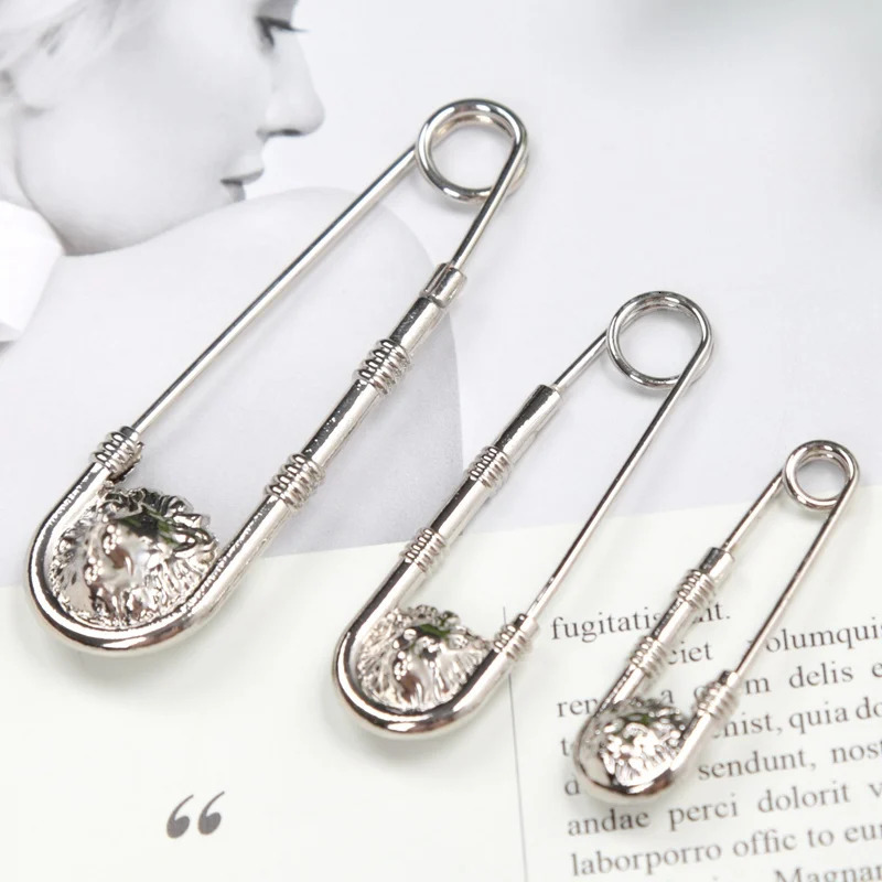 Retro Style Brooch Pin Fashion DIY Safety Pins Women Waist Closing Artifact Men Suit Jacket Decoration Simple Anime Jewelry 241220