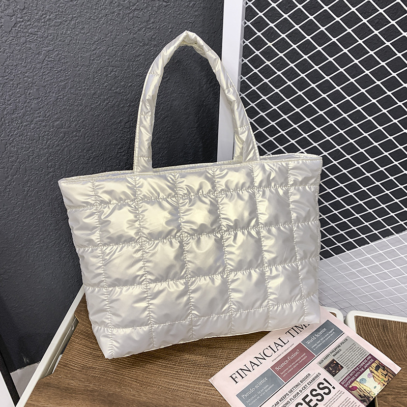 New Fashion Casual Women's Bag Autumn/winter Cotton Jacket Large Capacity Handbag Shoulder Bag Crossbody Bag Lightweight Outdoor Down Bag