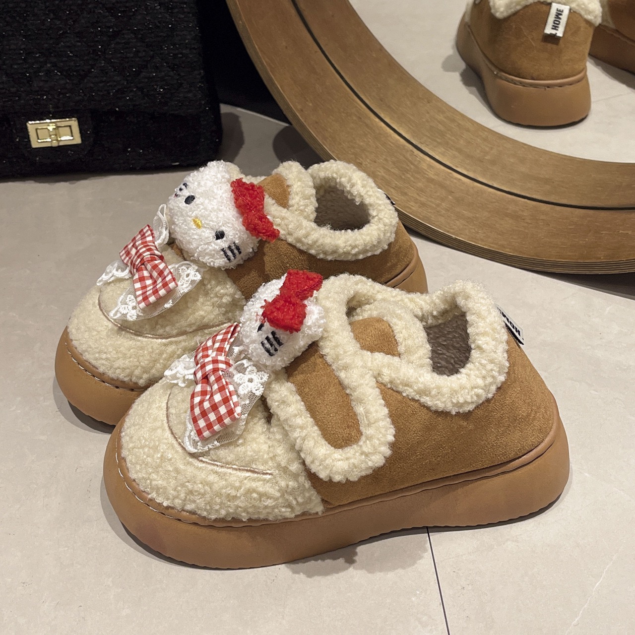 Women Cartoon Cotton Winter Fashion Cute Plush Insulation Korean New Version Snow Trend Flats Casual Shoes 2024 9764