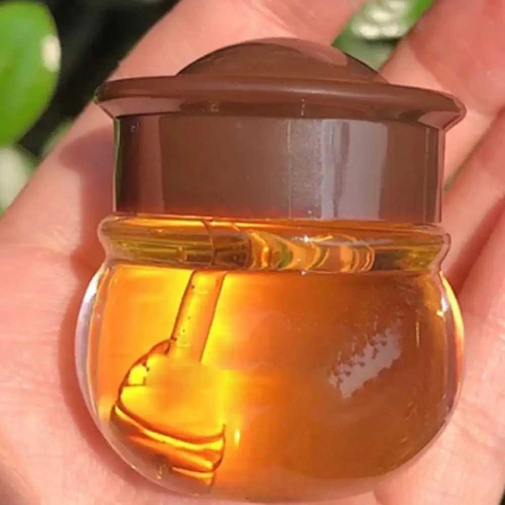 Original Beeswax Bee Balm Organic Honey Overnight Moisturizing Lip Balm Hydrating Lip Butter For Lip Care Gifts Dry Chapped CrXJ241223
