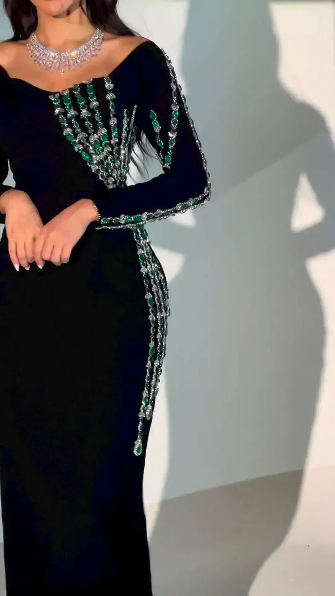 Customized Black Off Shoulder Long Sleeves Evening Dresses for Women Beadings Crystals Ankle-Length Formal Party Prom Dresses 241217