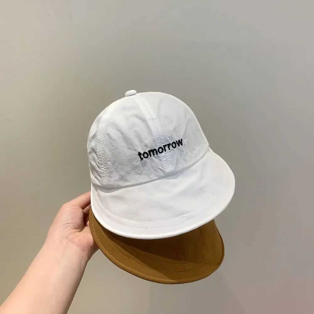 Caps Hats Baby summer sun hat childrens adjustable outdoor sun umbrella embroidered cotton letters childrens foot cap boys and girls baseball cap H241