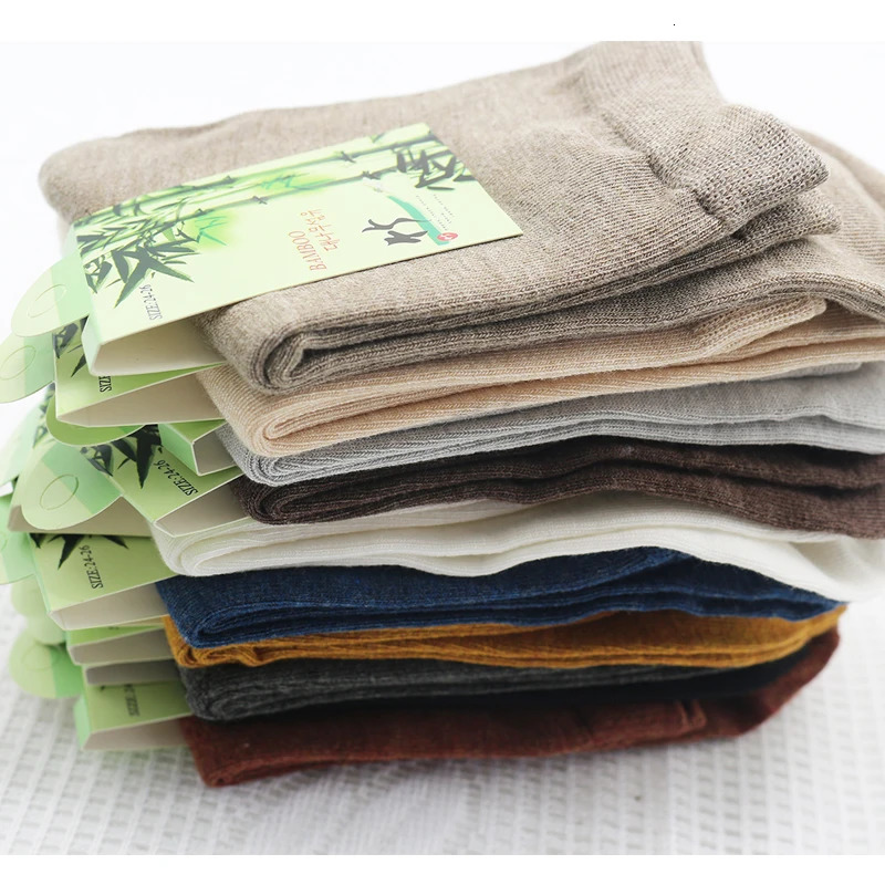 womens bamboo fiber colored fashionable casual Harajuku solid color black and white socks wholesale 5 pairs 241219